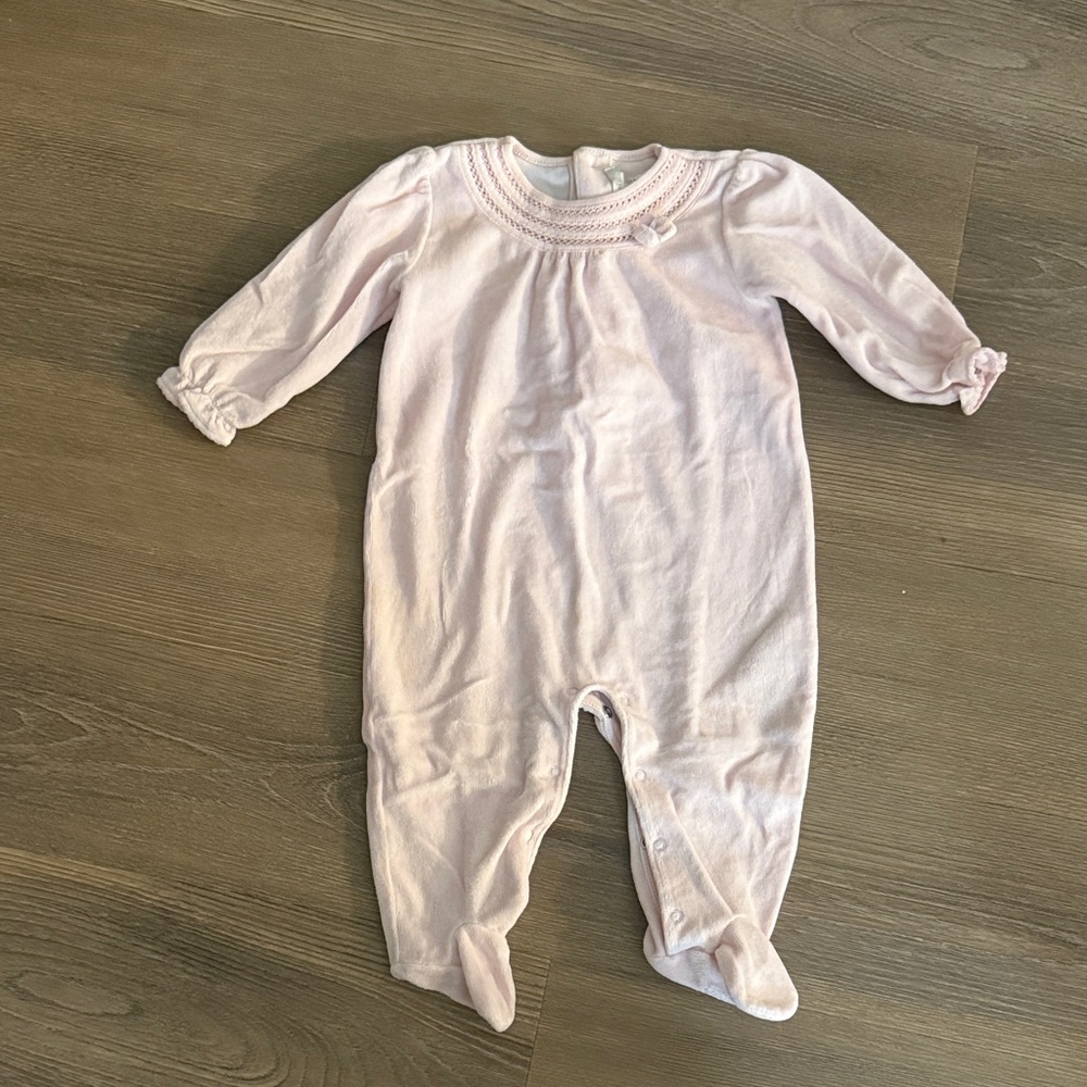 Baby girl babycottons pink velour footie with lace trim and bow detailing 6m